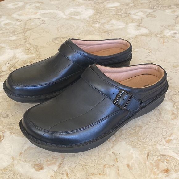 Alegria Chairman Black Nappa Open Back Mule Men’s Shoes - Picture 4 of 15